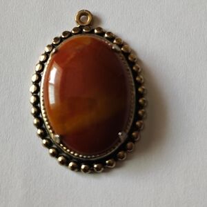 Vintage Oval Agate Cabochon Pendant Gold Tone Beaded Bezel